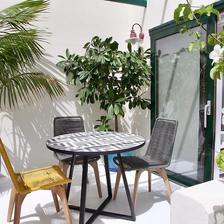 Unique, Stylish & Calm El Estanque By The Sea, Adults Only Villa Costa Teguise Luaran gambar