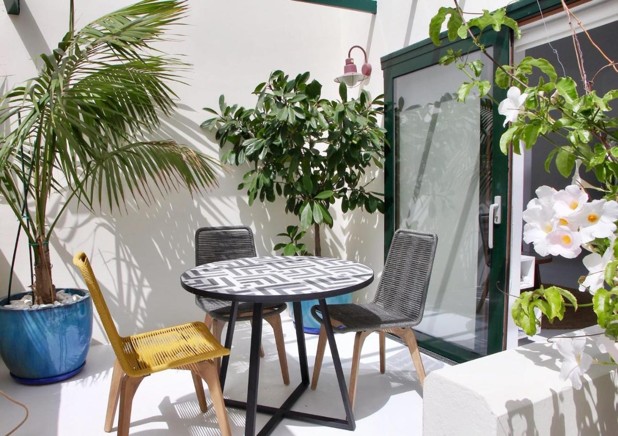 Unique, Stylish & Calm El Estanque By The Sea, Adults Only Villa Costa Teguise Luaran gambar