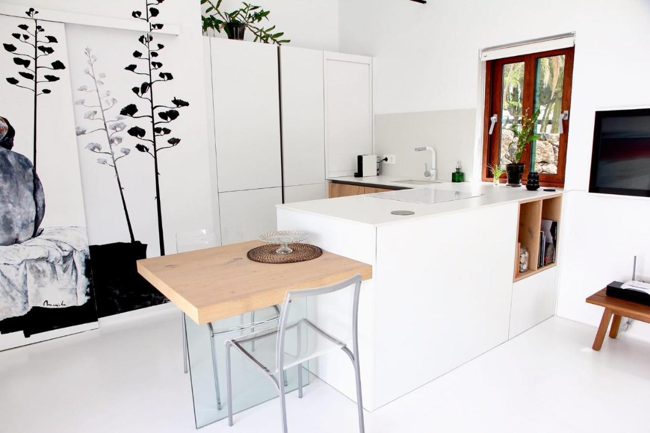 Unique, Stylish & Calm El Estanque By The Sea, Adults Only Villa Costa Teguise Luaran gambar